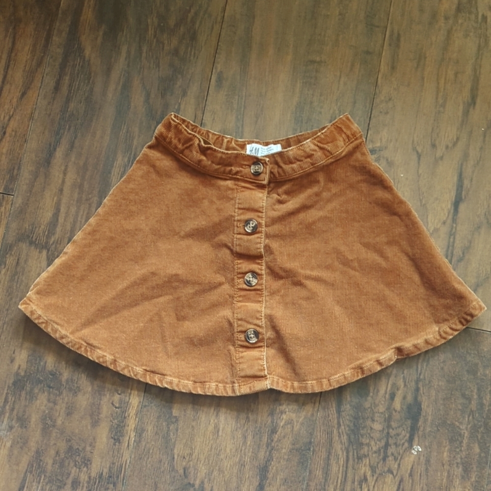 Girls brown skirt